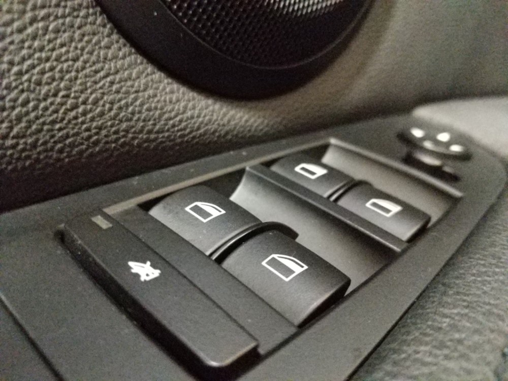 2011 BMW 328i - Driver Power Windows/Lock Control
