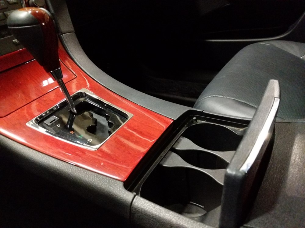 2008 Lexus ES 350 - Center Console/Cup Holders