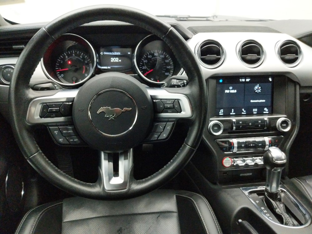 2017 Ford Mustang - Driver Dash
