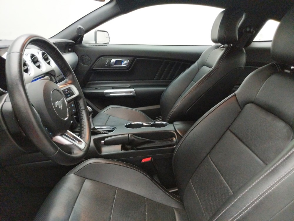 2017 Ford Mustang - Driver Front Seat