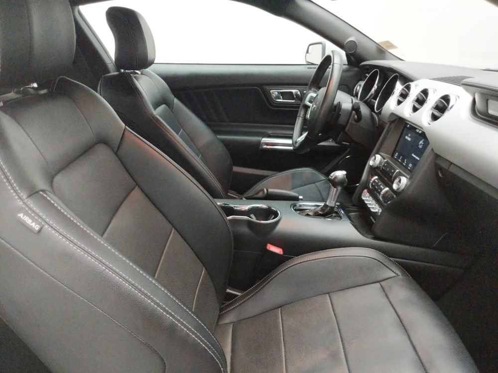 2017 Ford Mustang - Passenger Front Seat
