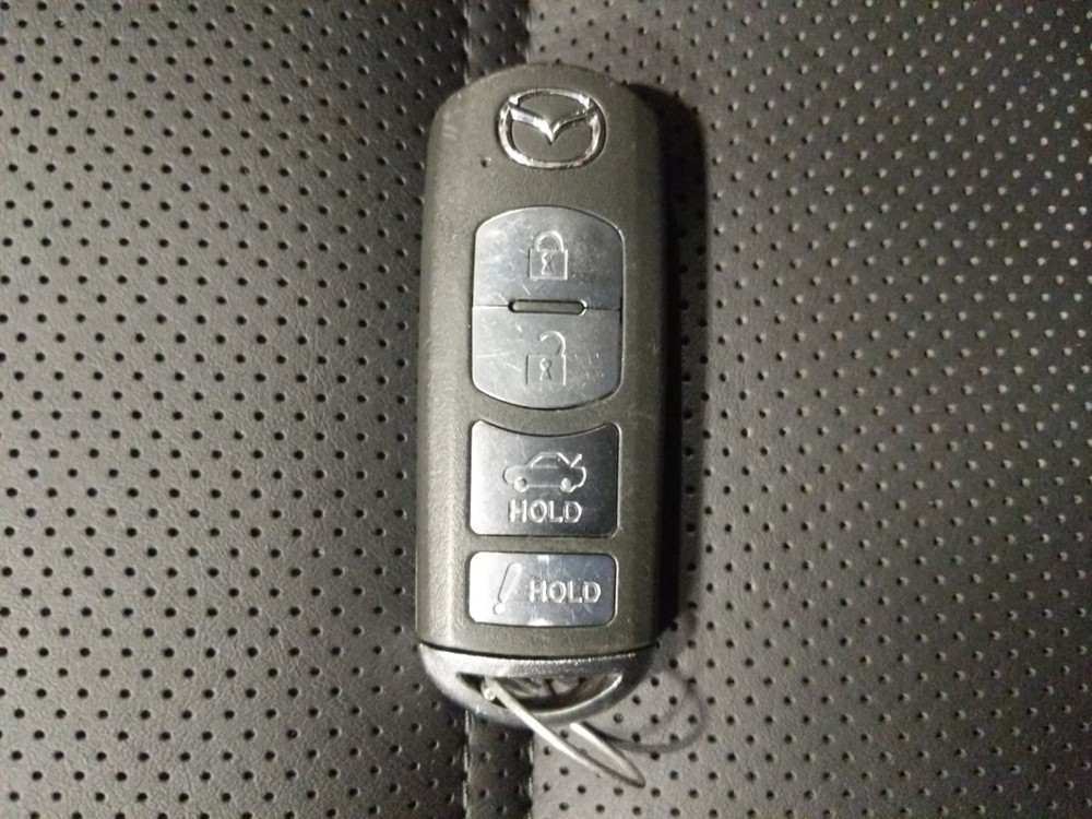 2016 Mazda Mazda6 - Keys