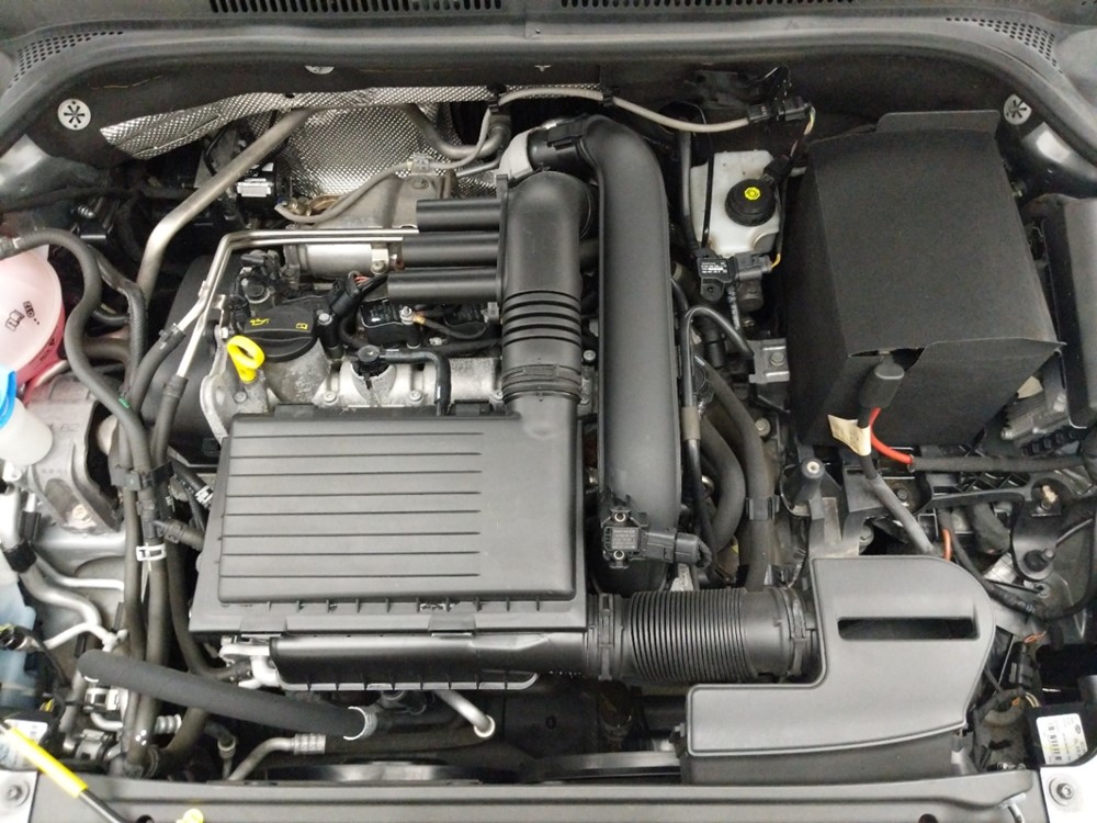 2016 Volkswagen Jetta - Engine