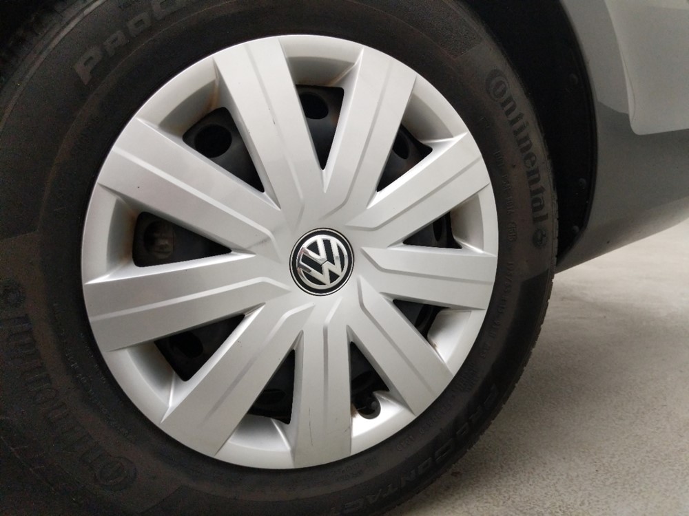 2016 Volkswagen Jetta - Wheel