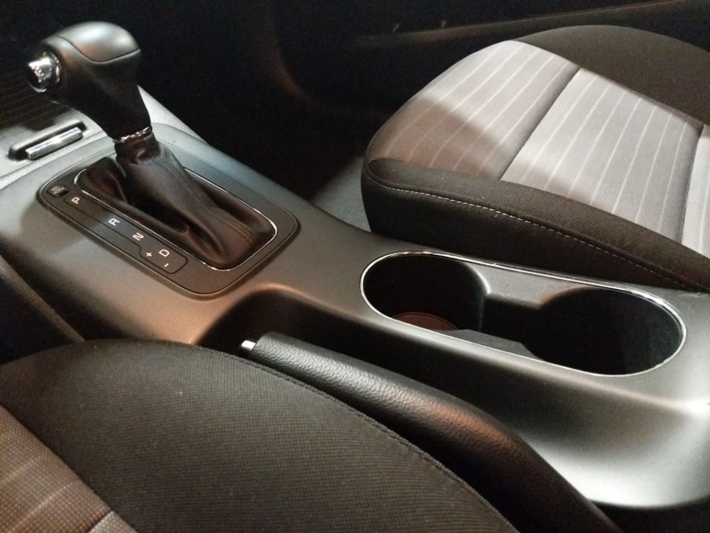 2015 Kia Forte5 - Center Console/Cup Holders