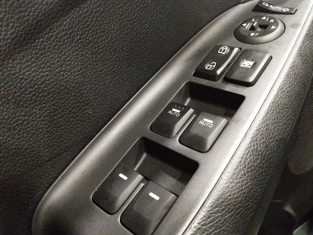 2015 Kia Forte5 - Driver Power Windows/Lock Control