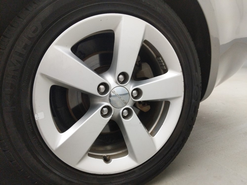 2016 Dodge Dart - Wheel