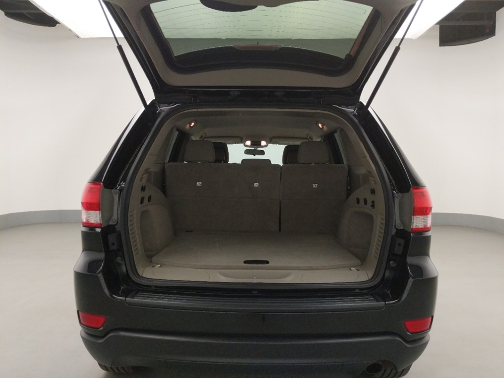 2011 Jeep Grand Cherokee - Trunk