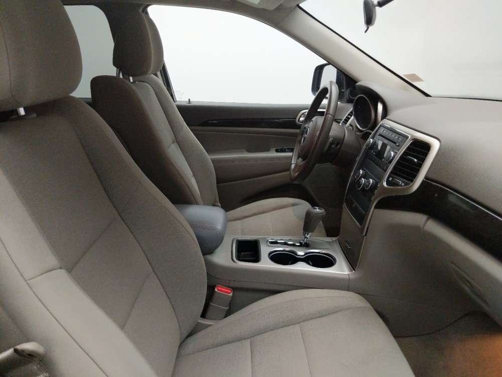 2011 Jeep Grand Cherokee - Passenger Front Seat