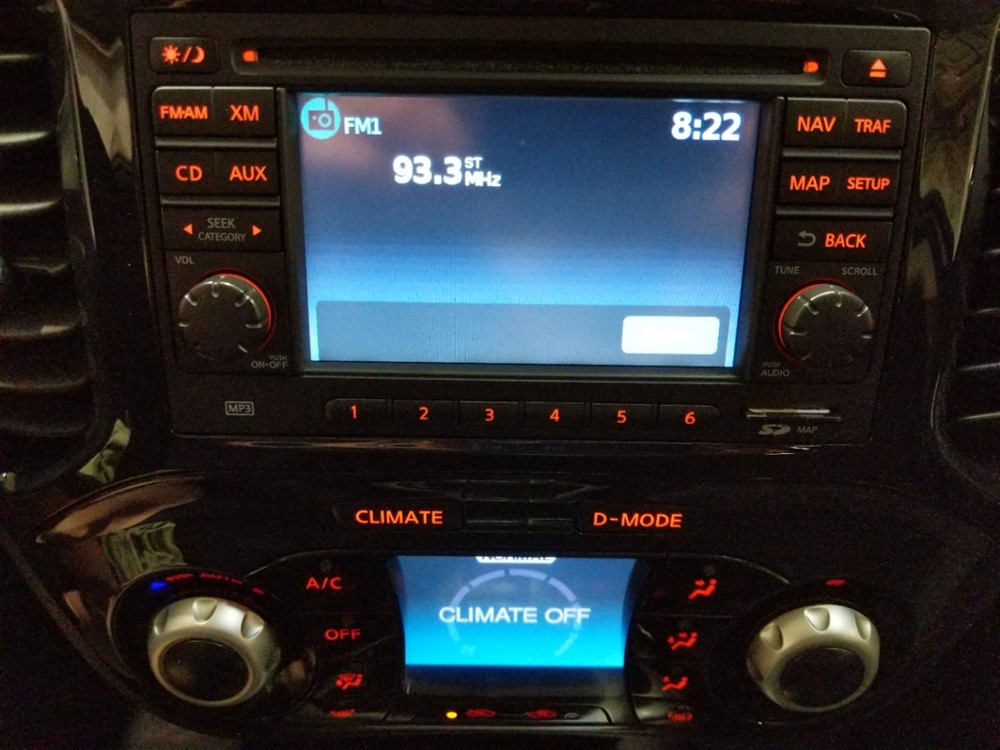 2013 Nissan JUKE - Stereo Package
