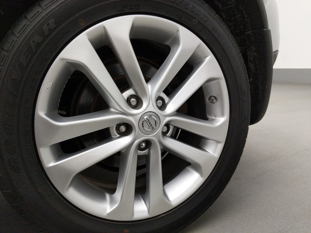 2013 Nissan JUKE - Wheel