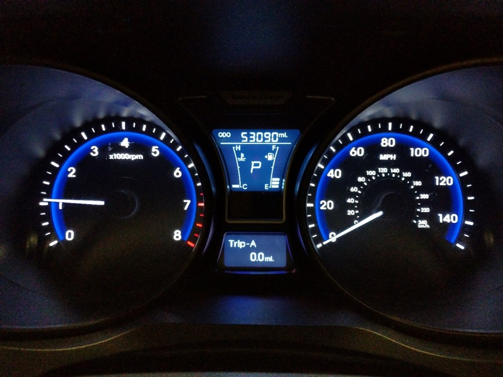 2014 Hyundai Veloster - Odometer Close Up