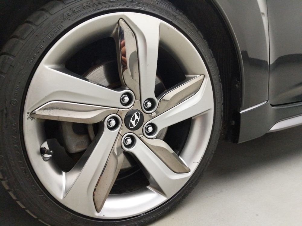 2014 Hyundai Veloster - Wheel