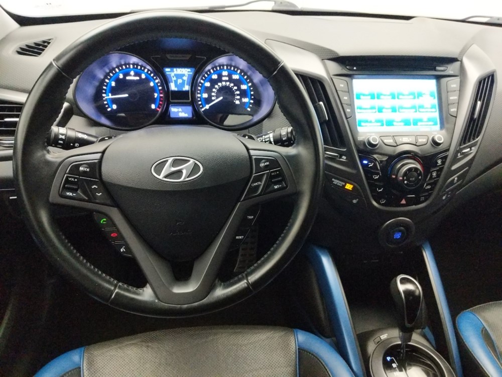 2014 Hyundai Veloster - Driver Dash