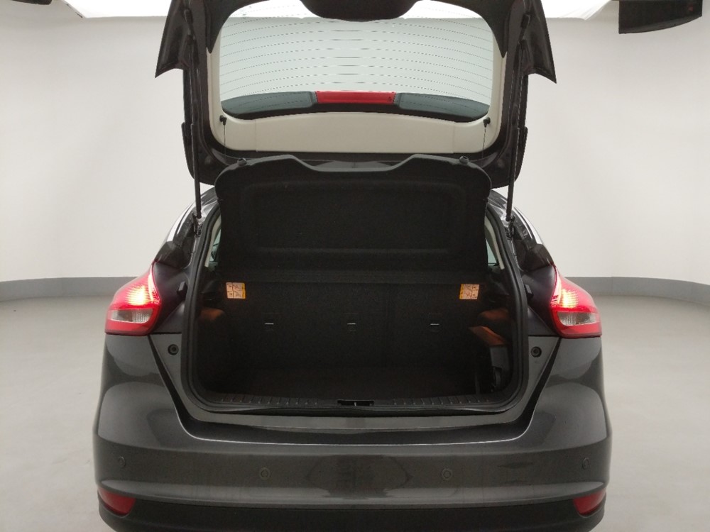 2015 Ford Focus - Trunk