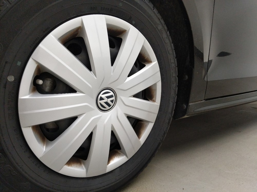 2016 Volkswagen Jetta - Wheel