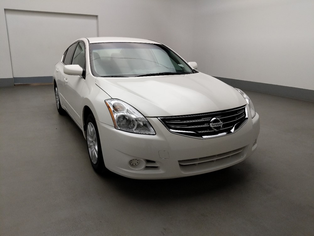 2012 Nissan Altima - Passenger Front Hood