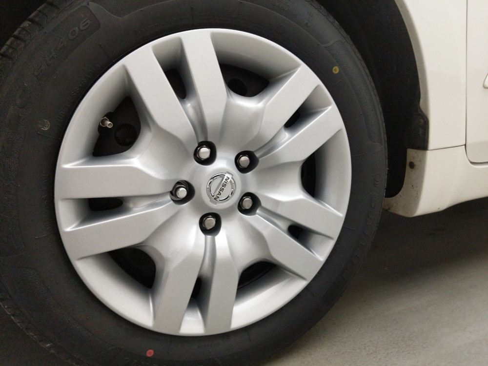2012 Nissan Altima - Wheel