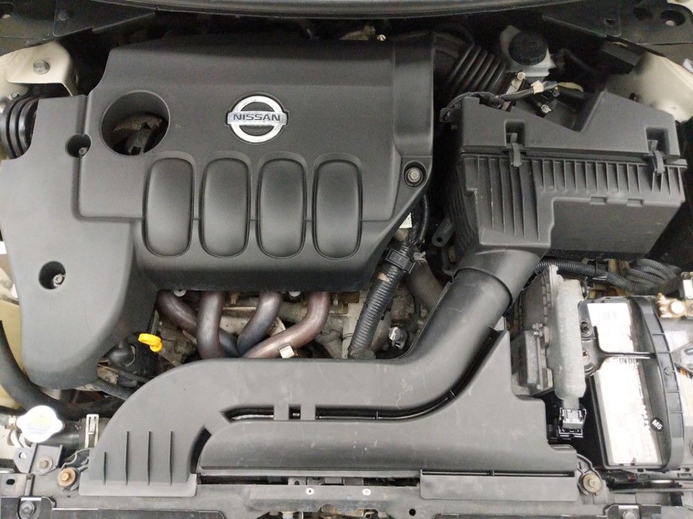 2012 Nissan Altima - Engine