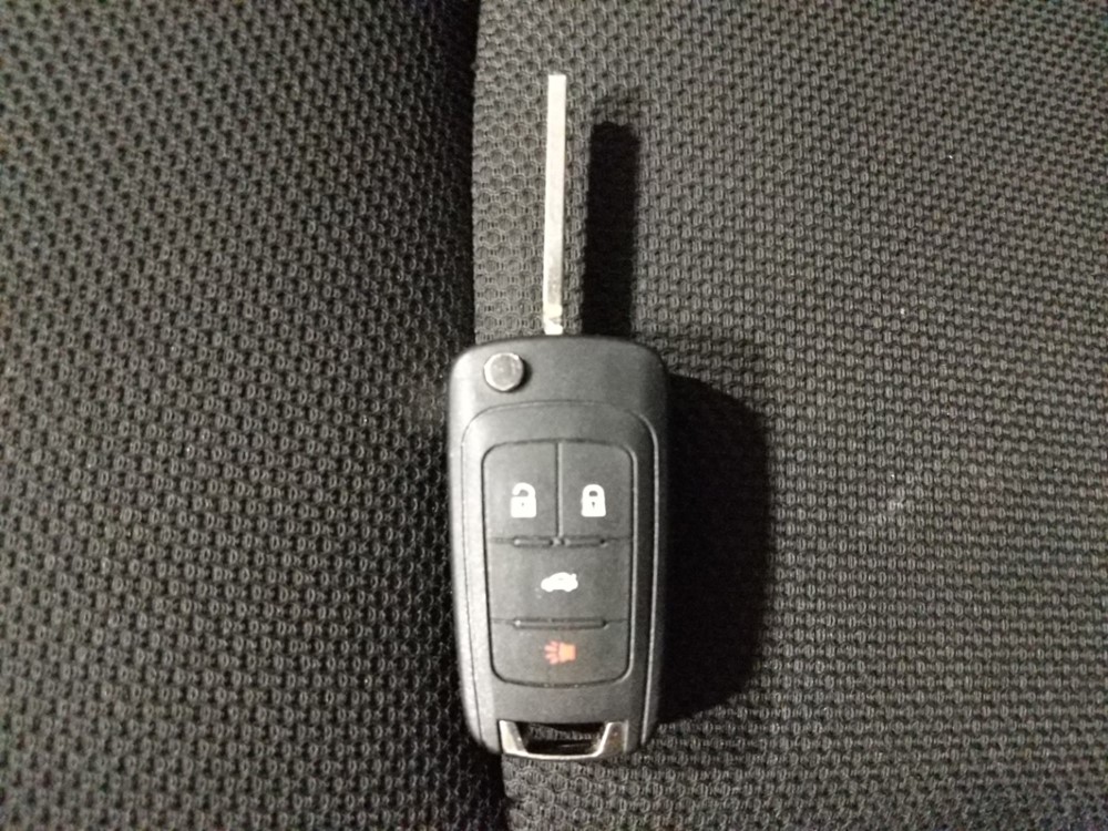 2015 Chevrolet Cruze - Keys