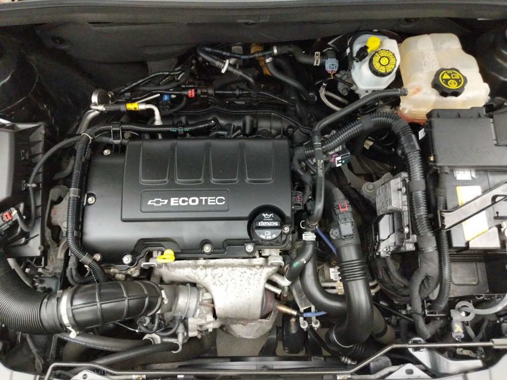 2015 Chevrolet Cruze - Engine