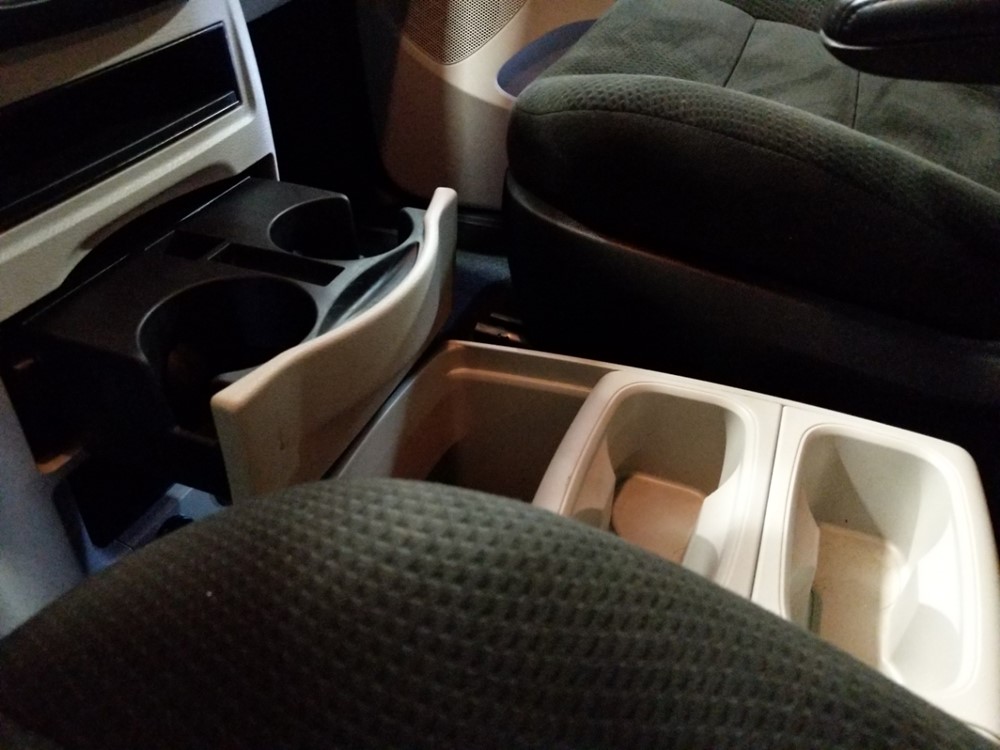 2016 Dodge Grand Caravan - Center Console/Cup Holders