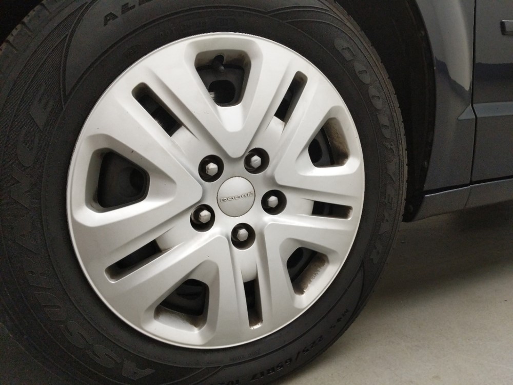 2016 Dodge Grand Caravan - Wheel