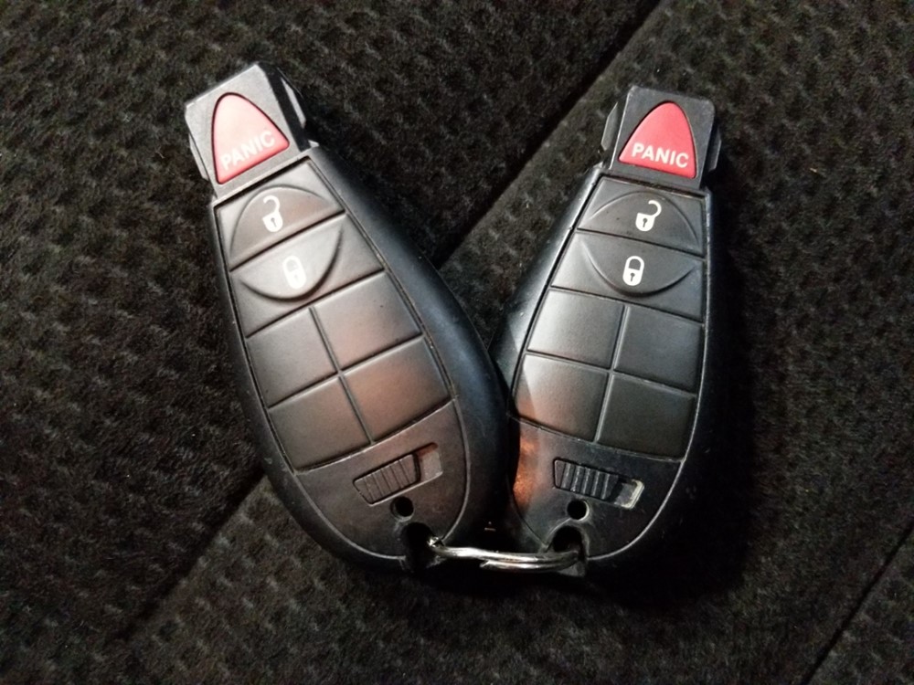 2016 Dodge Grand Caravan - Keys