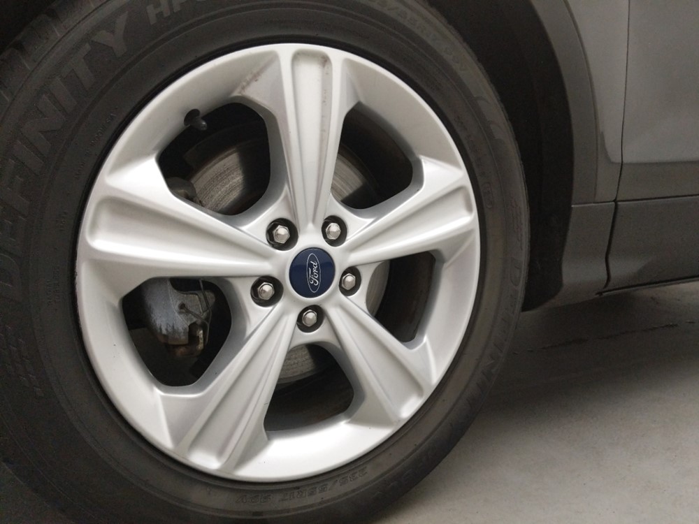 2015 Ford Escape - Wheel