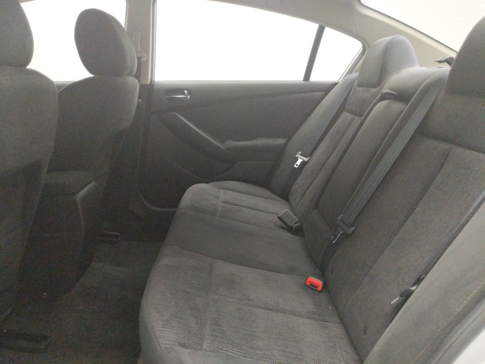 2011 Nissan Altima - Driver Rear Seat