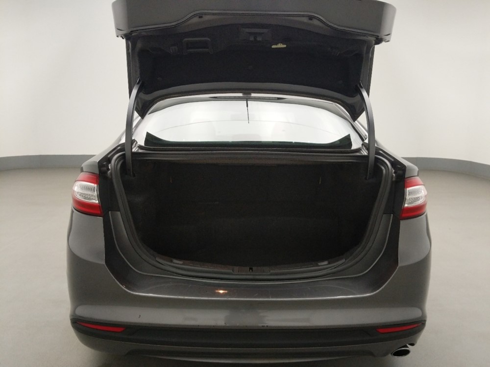 2014 Ford Fusion - Trunk
