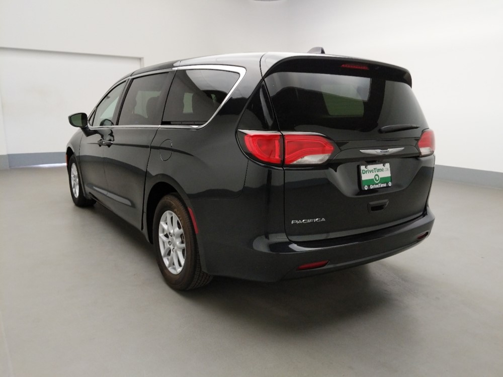 2017 Chrysler Pacifica - Driver Rear Bumper