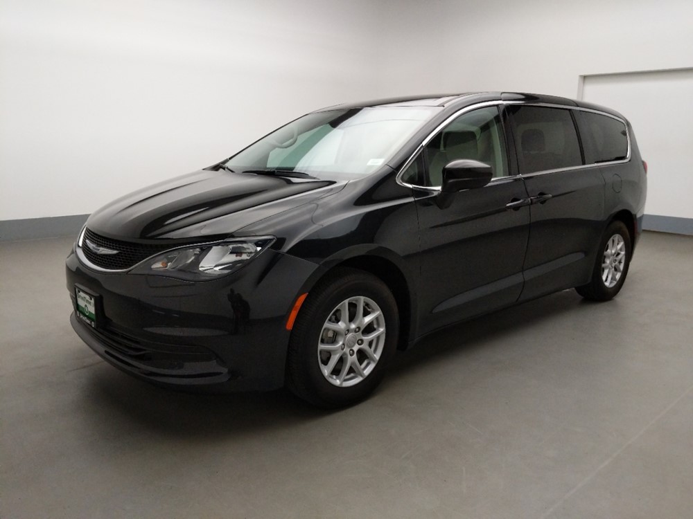 2017 Chrysler Pacifica - Driver Front Side