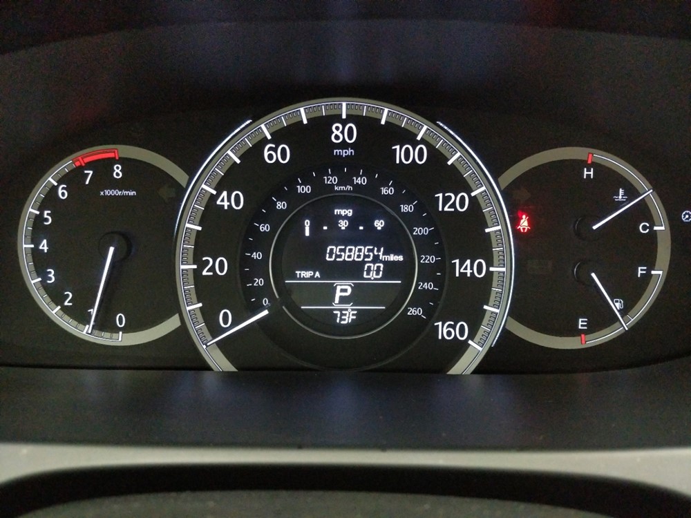 2015 Honda Accord - Odometer Close Up
