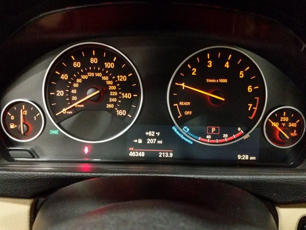 2015 BMW 328i - Odometer Close Up