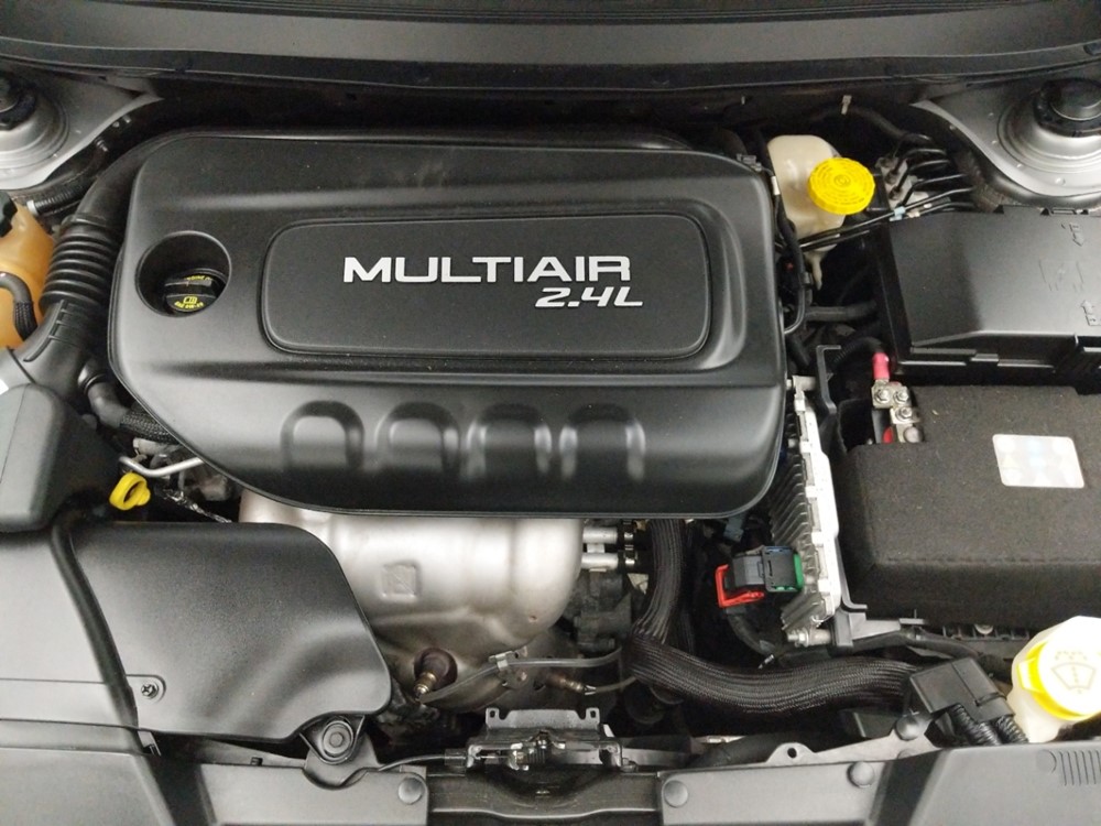 2014 Jeep Cherokee - Engine