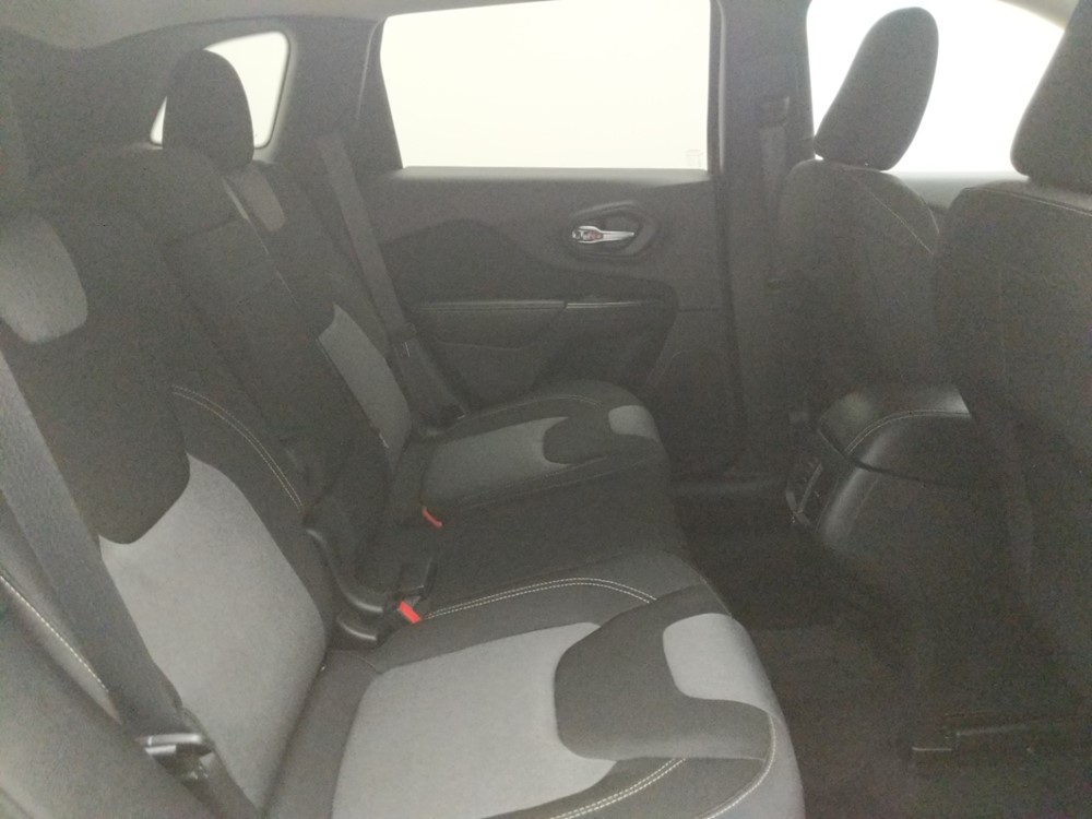 2014 Jeep Cherokee - Passenger Rear Seat