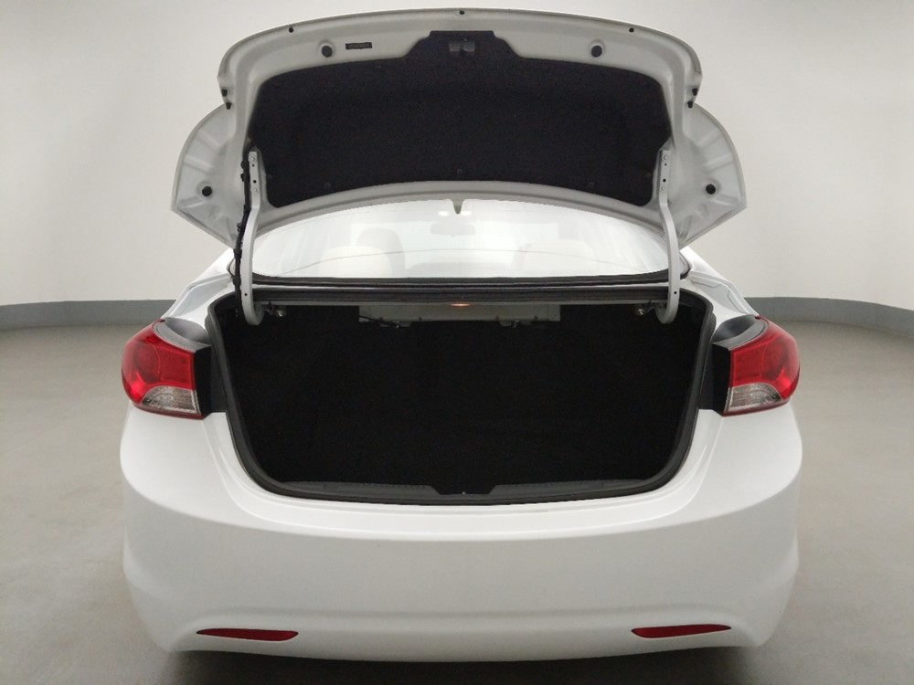 2013 Hyundai Elantra - Trunk