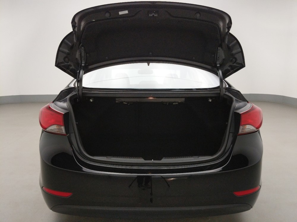 2016 Hyundai Elantra - Trunk