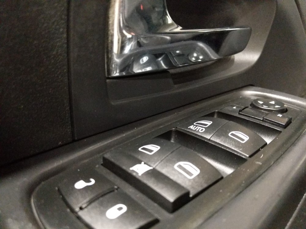 2012 Jeep Liberty - Driver Power Windows/Lock Control