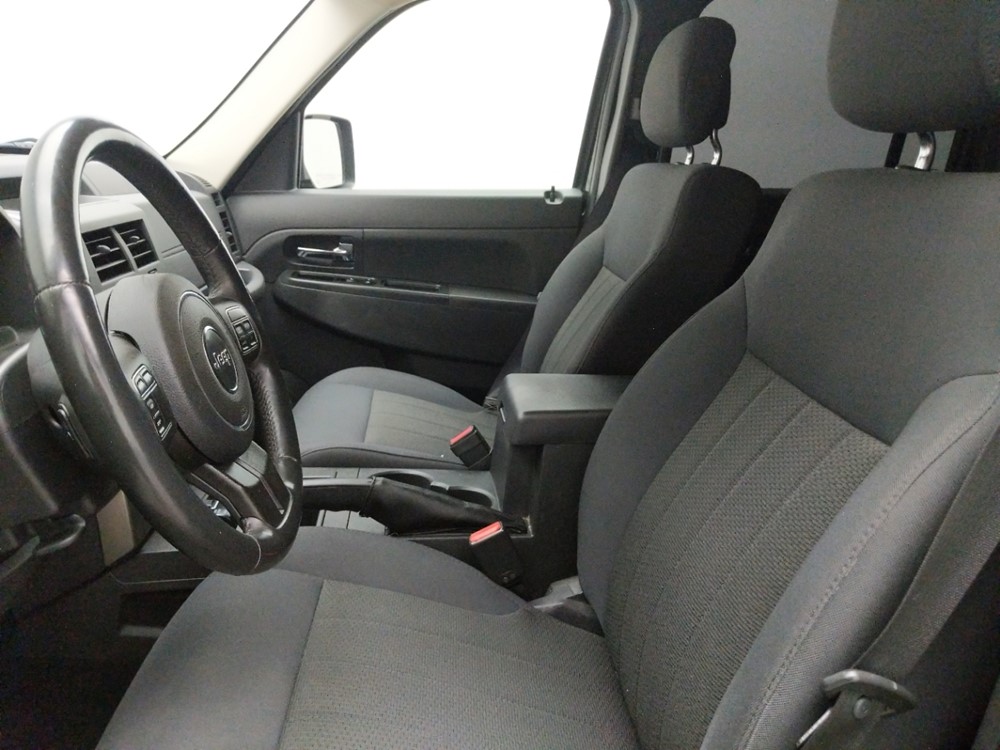 2012 Jeep Liberty - Driver Front Seat
