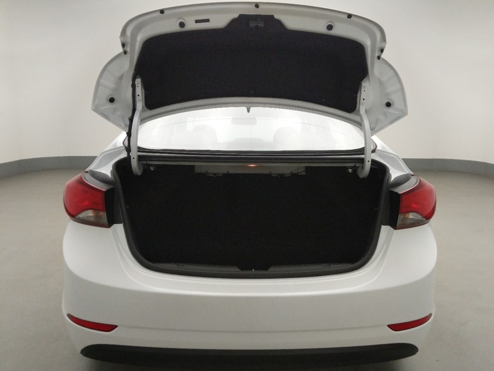 2016 Hyundai Elantra - Trunk