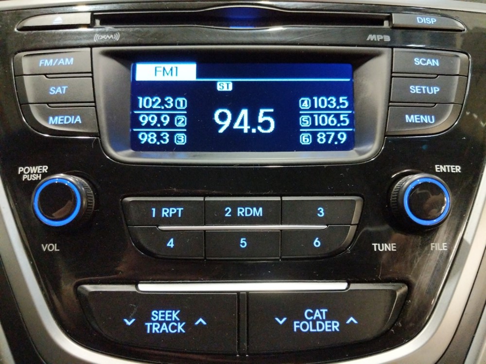2016 Hyundai Elantra - Stereo Package