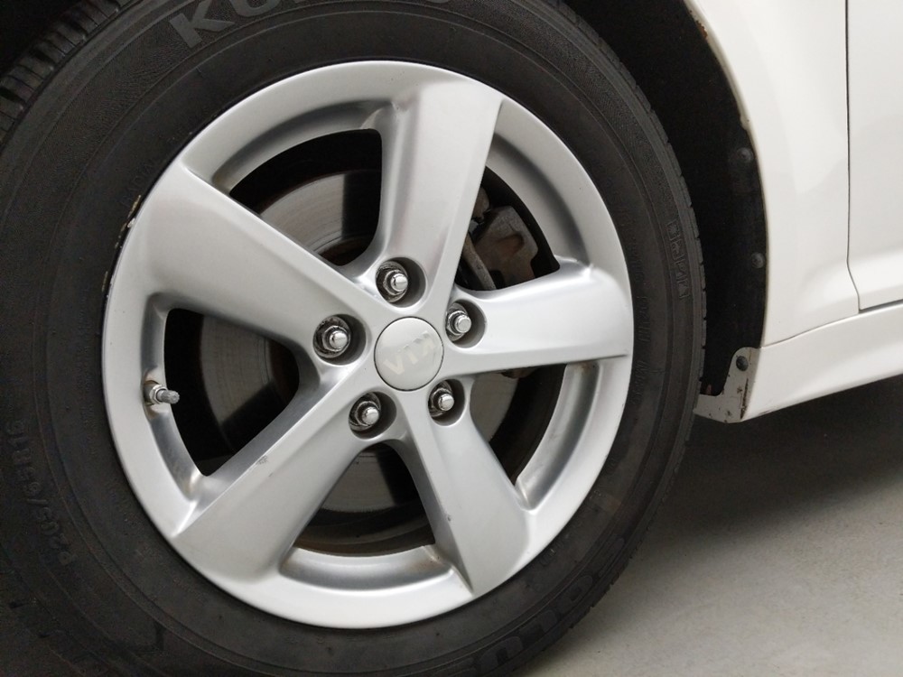 2015 Kia Optima - Wheel