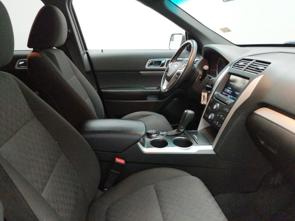 2012 Ford Explorer - Passenger Front Seat
