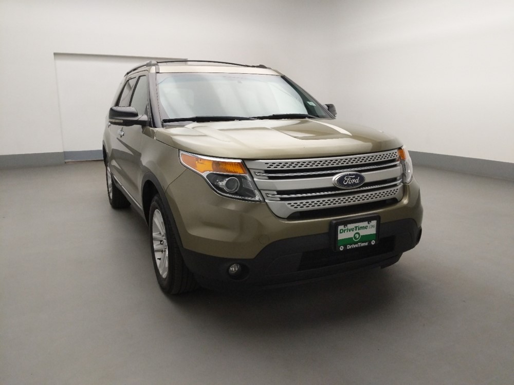 2012 Ford Explorer - Passenger Front Hood