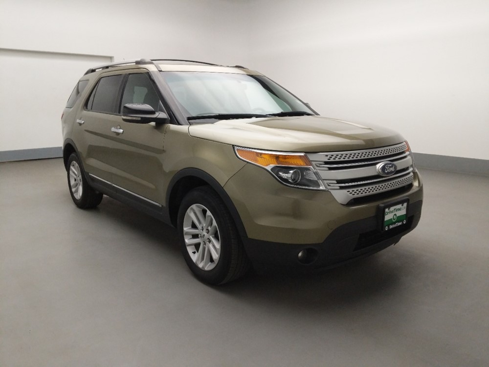 2012 Ford Explorer - Passenger Front Bumper
