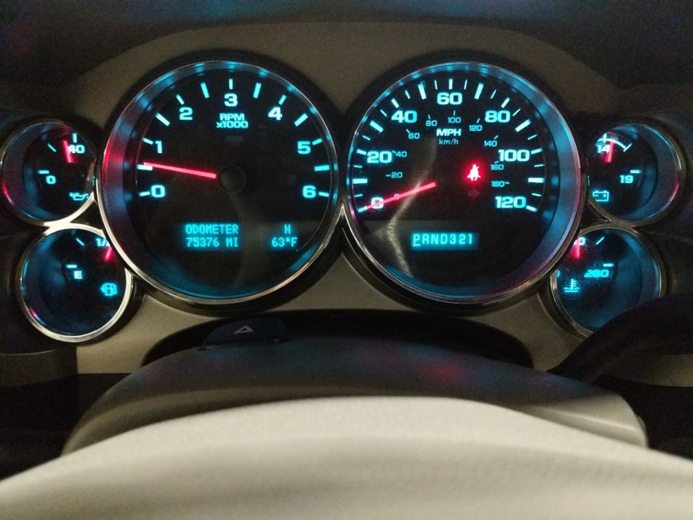 2013 Chevrolet Silverado 1500 - Odometer Close Up