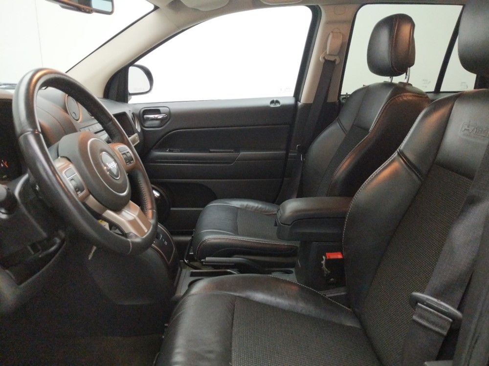 2016 Jeep Compass - Driver Front Seat