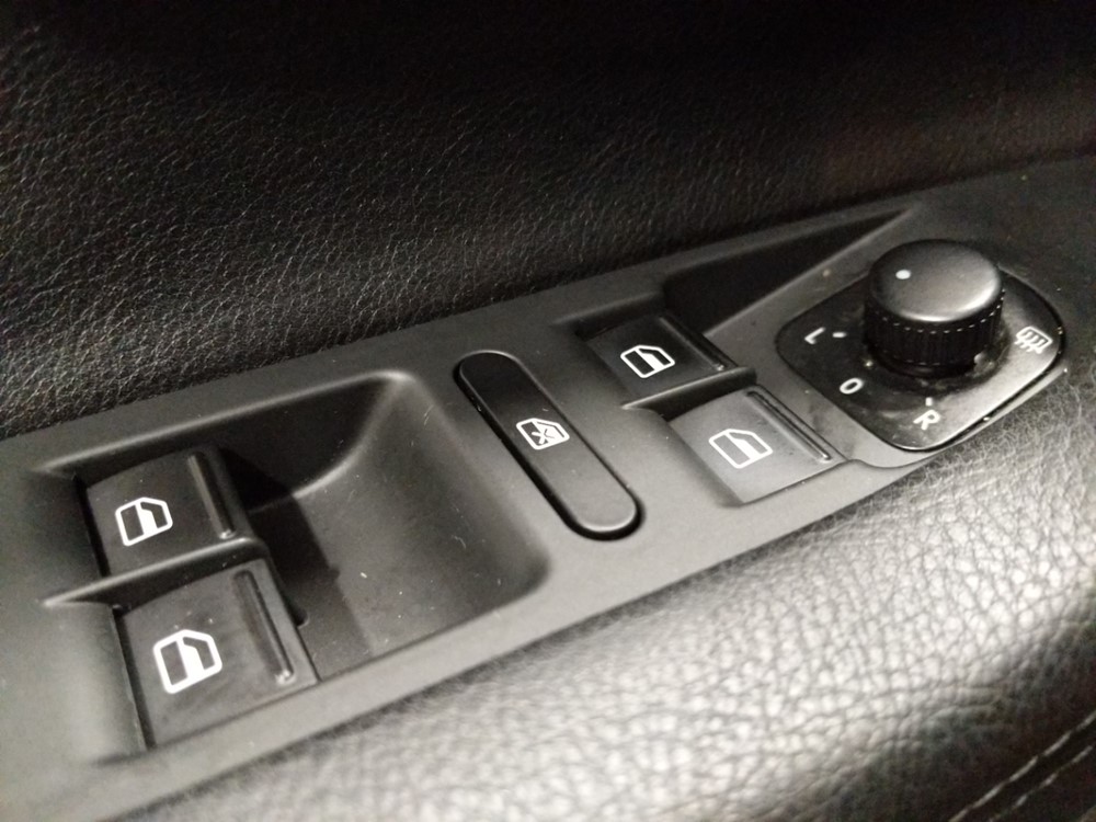 2014 Volkswagen CC - Driver Power Windows/Lock Control